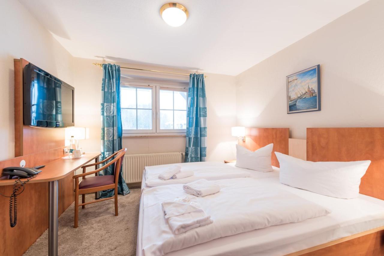 זאסניץ Hotel Koenigslinie מראה חיצוני תמונה